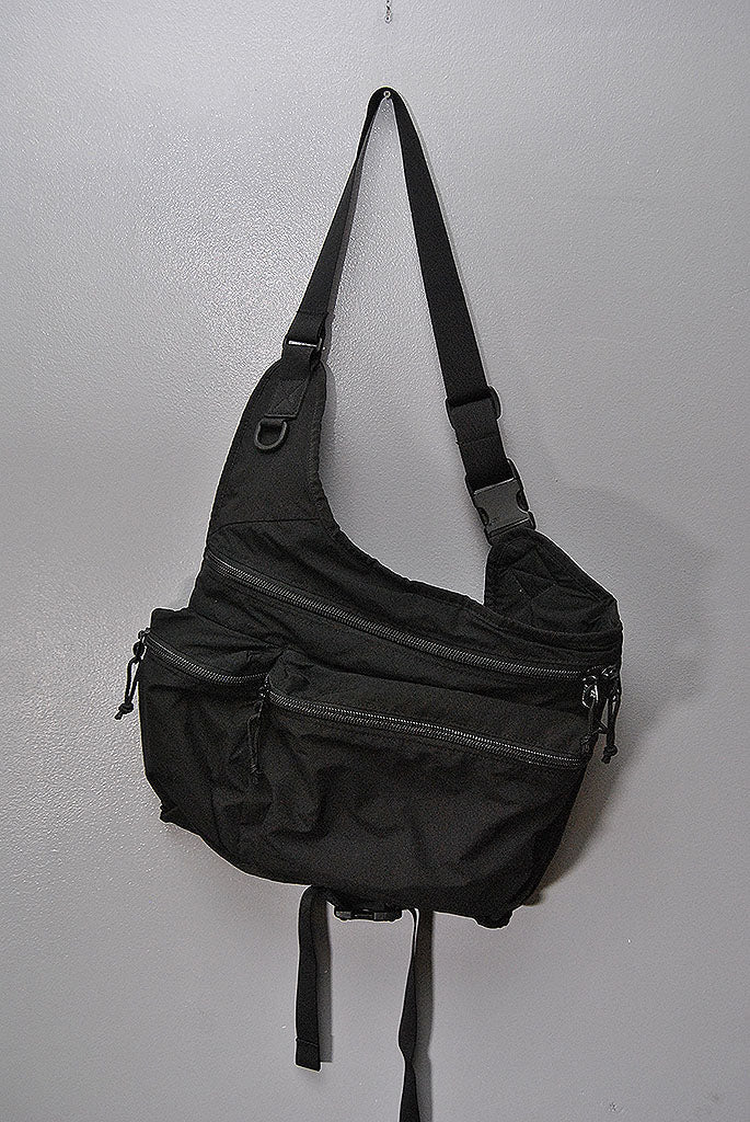 MT.RAINIER DESIGN x HIGH! STANDARD 60/40 3D ショルダーパック