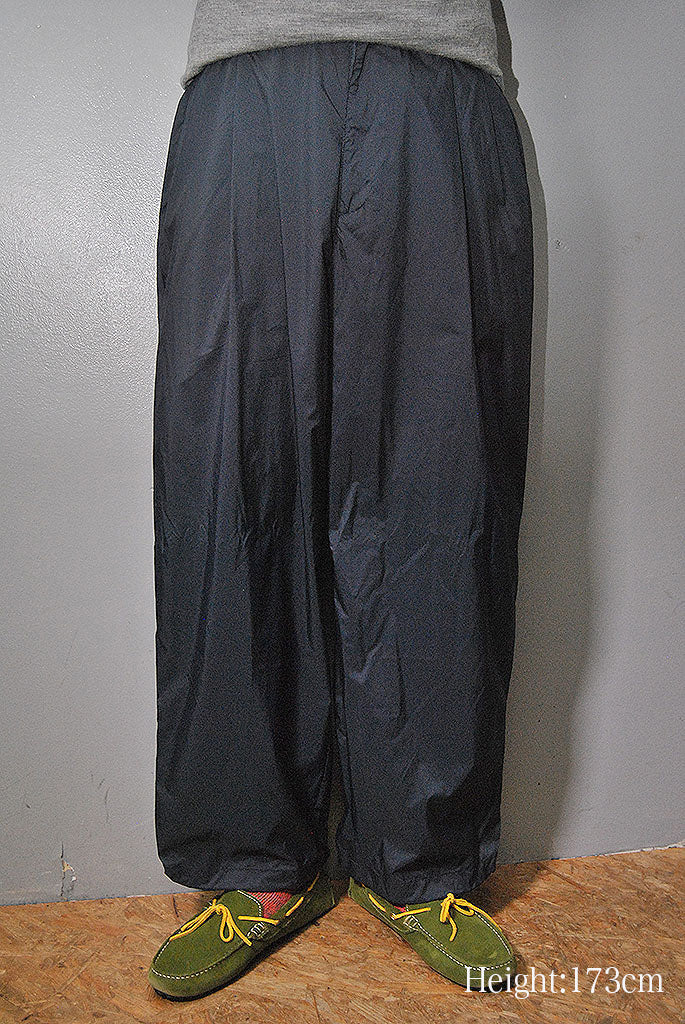 SQUEEZED DESIGN for WAKE 2TUCK WIDE PANTS SQUEEZED DESIGN for WAKE 2TUCK WIDE PANTS