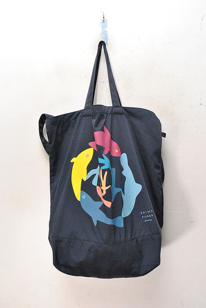 Geoff McFetridge × DAIWA PIER39 TOTE BAG