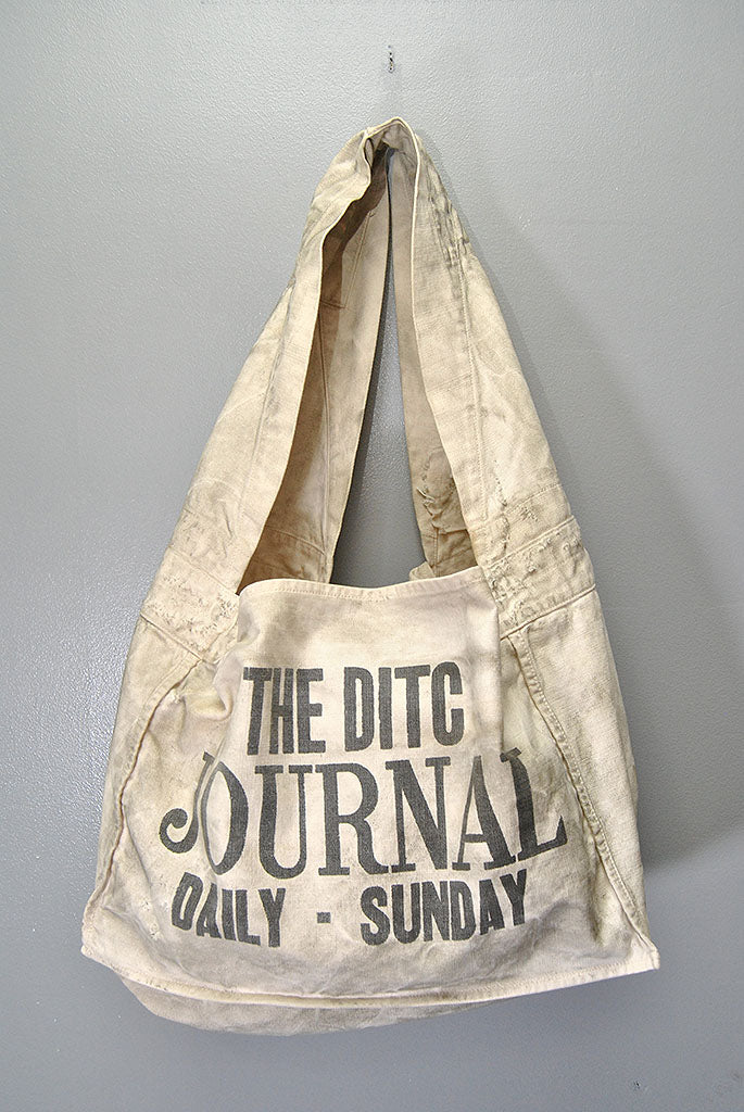 BOW WOW　NEWSPAPER BAG BOWWOW NEWSPAPER BAG