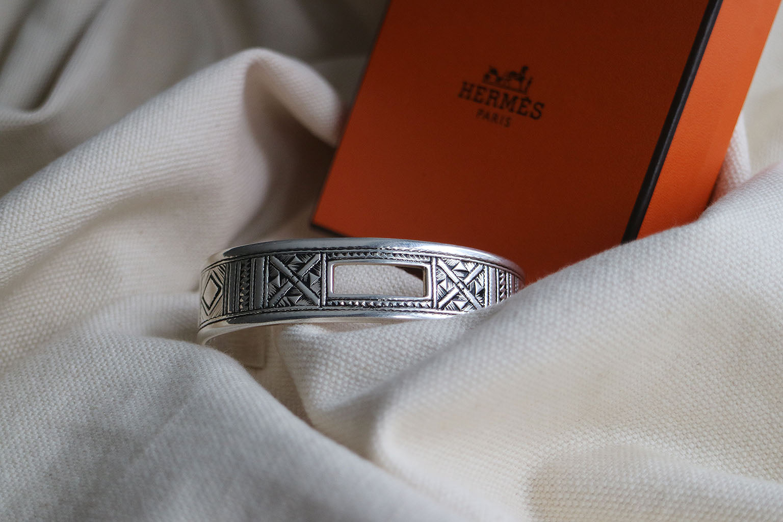 【レア】Vintage HERMES Bangle Tuareg トゥアレグ IMG_6916.jpg?v=1704777812