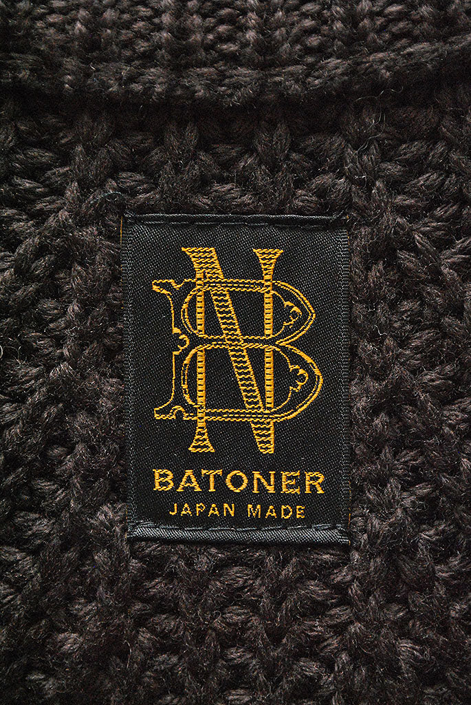 BATONER SIGNATURE CREW NECK