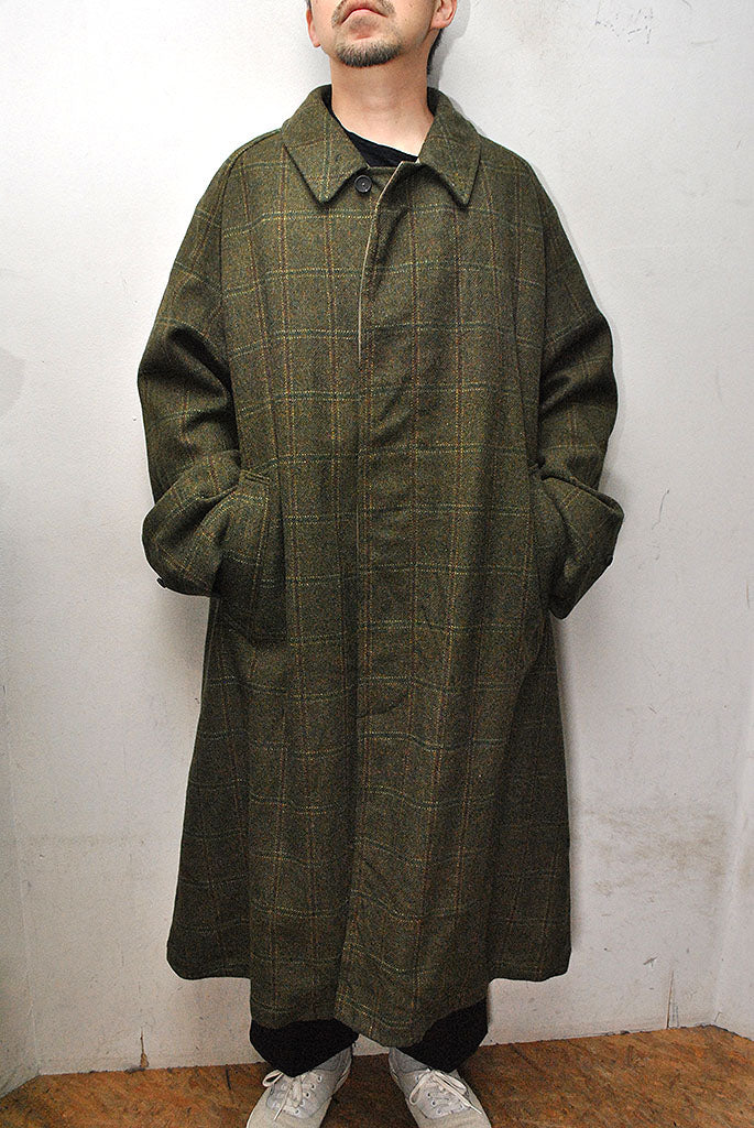 A.PRESSE Tweed Balmacaan Coat