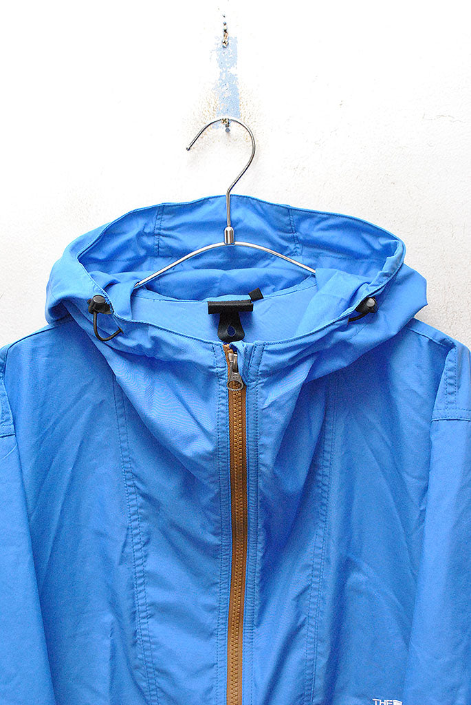 THE NORTH FACE COMPACT JACKET