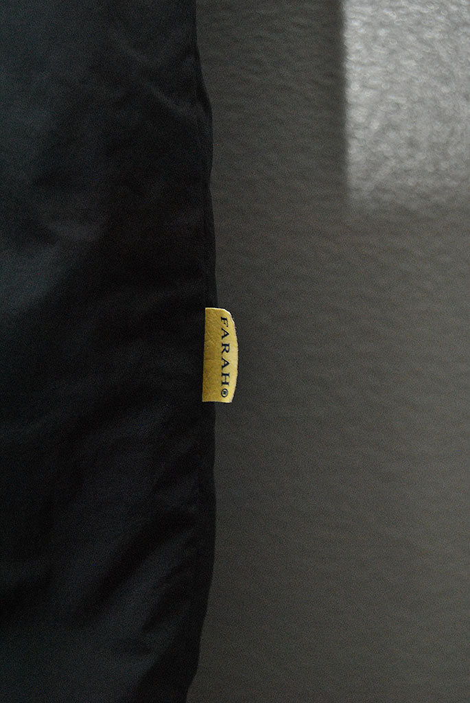 FARAH Nylon Zip Up Vest