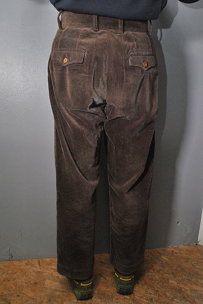 A VONTADE Corduroy 2tuck Pant