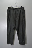 COMOLI コットンネル テーパードパンツ