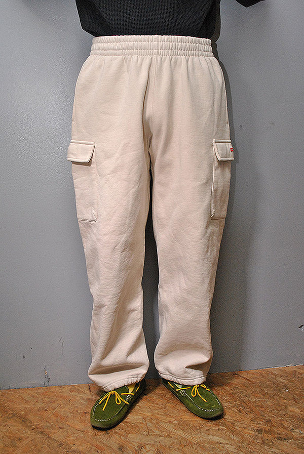 SUPREME Small Box Cargo Sweatpant