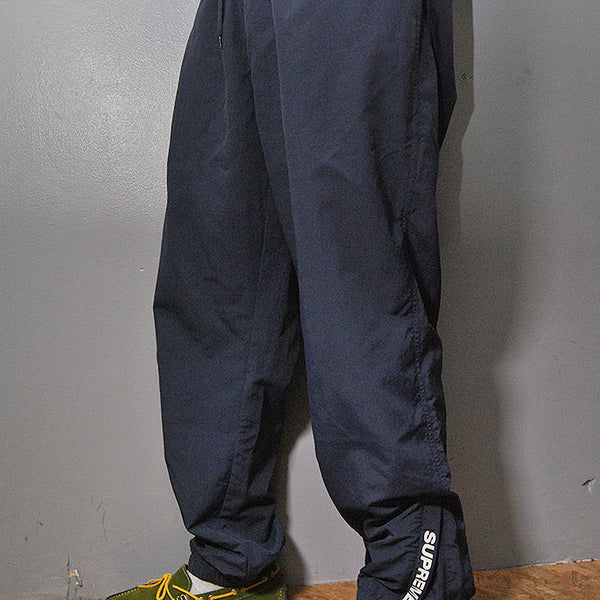 パンツ Supreme Warm Up Pant Teal Supreme Warm Up Pant (FW22) - $128