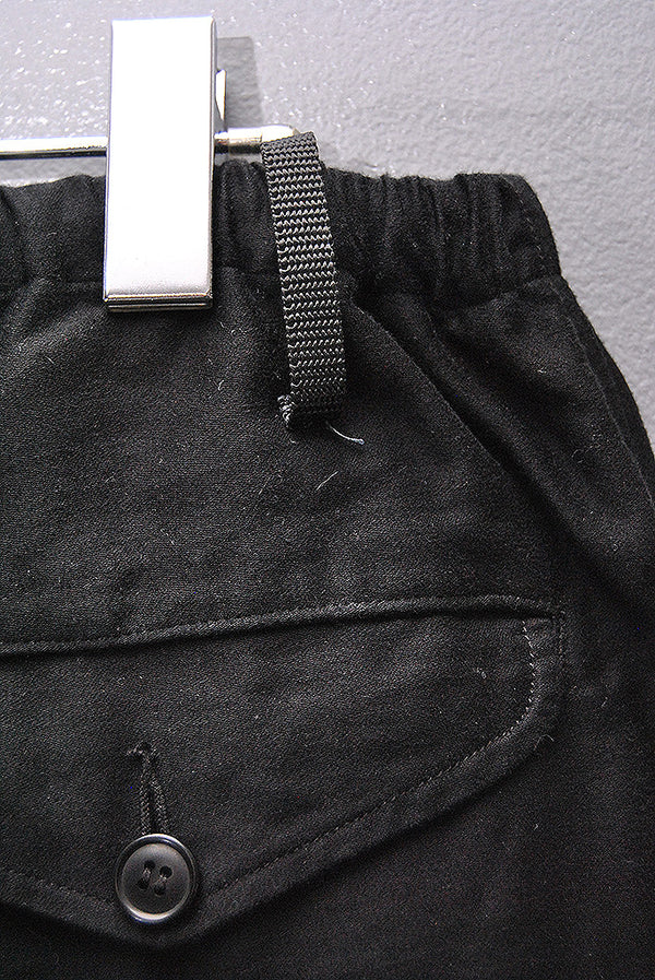 COMOLI コットンサテン ドローストリングパンツ