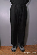 COMOLI コットンサテン ドローストリングパンツ