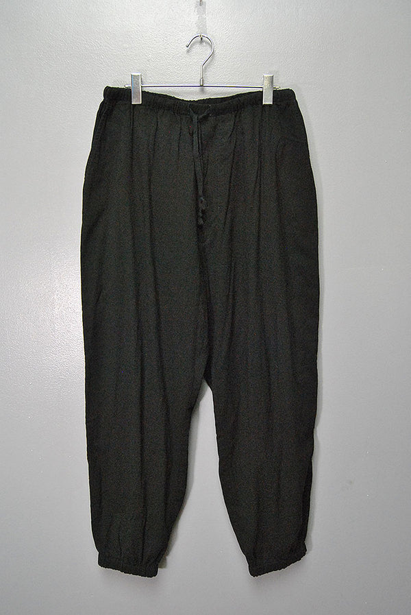 COMOLI 空紡オックス ドローストリングパンツ