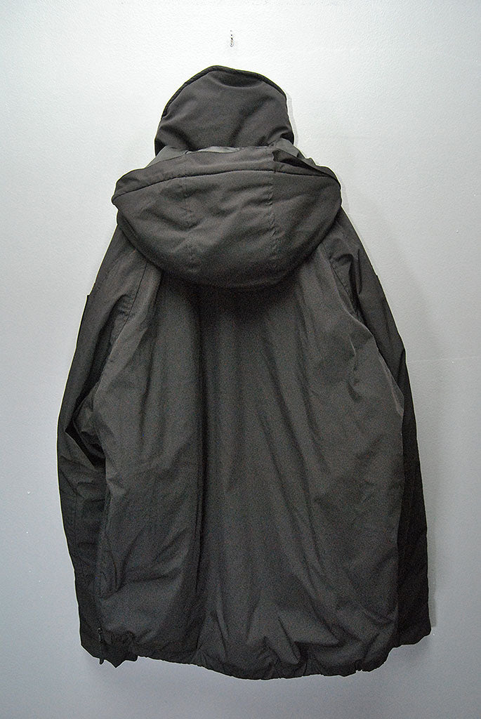 Abu garcia × is-ness CLOUD PADDING JACKET