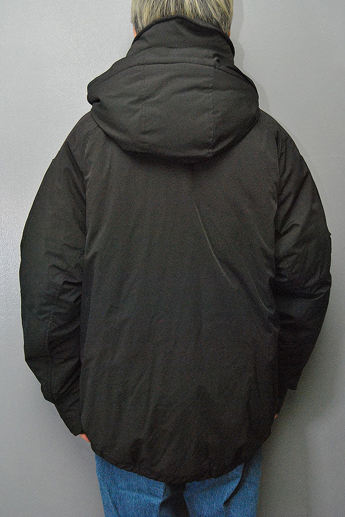 Abu garcia × is-ness CLOUD PADDING JACKET