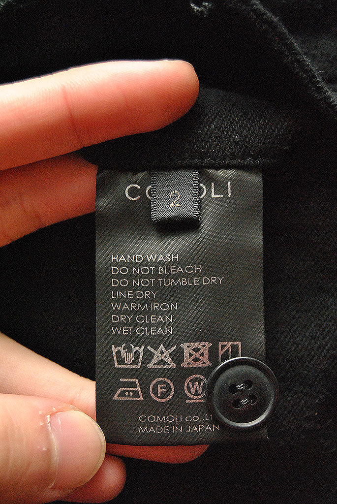 COMOLI シルクネップ ドローストリングパンツ