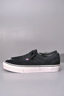 NEEDLES × VAULT BY VANS