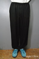 COMOLI シルクネップ ドローストリングパンツ