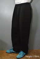 COMOLI コットン裏毛パンツ