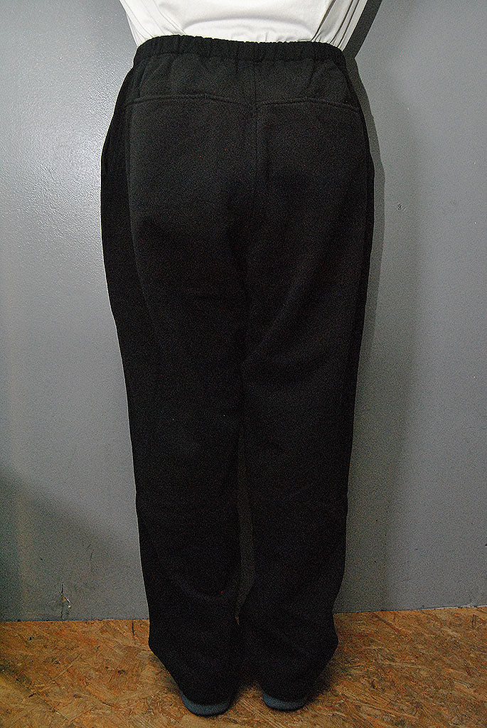 COMOLI コットン裏毛パンツ