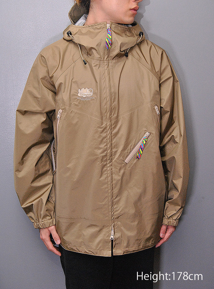 新品 格安is-ness 3レイヤーTRANSFORMABLE JACKET L 新品 格安is-ness 3レイヤーTRANSFORMABLE JACKET L