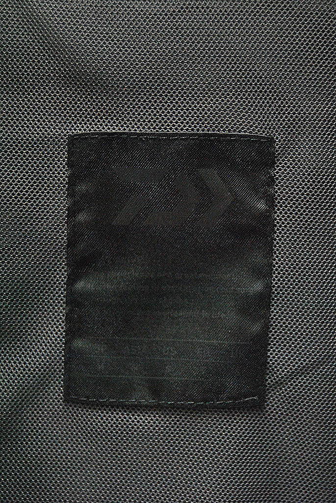 DAIWA PIER39 TECH DECHATABLE WINDBREAKER JACKET