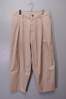 is-ness TUCK TROUSERS