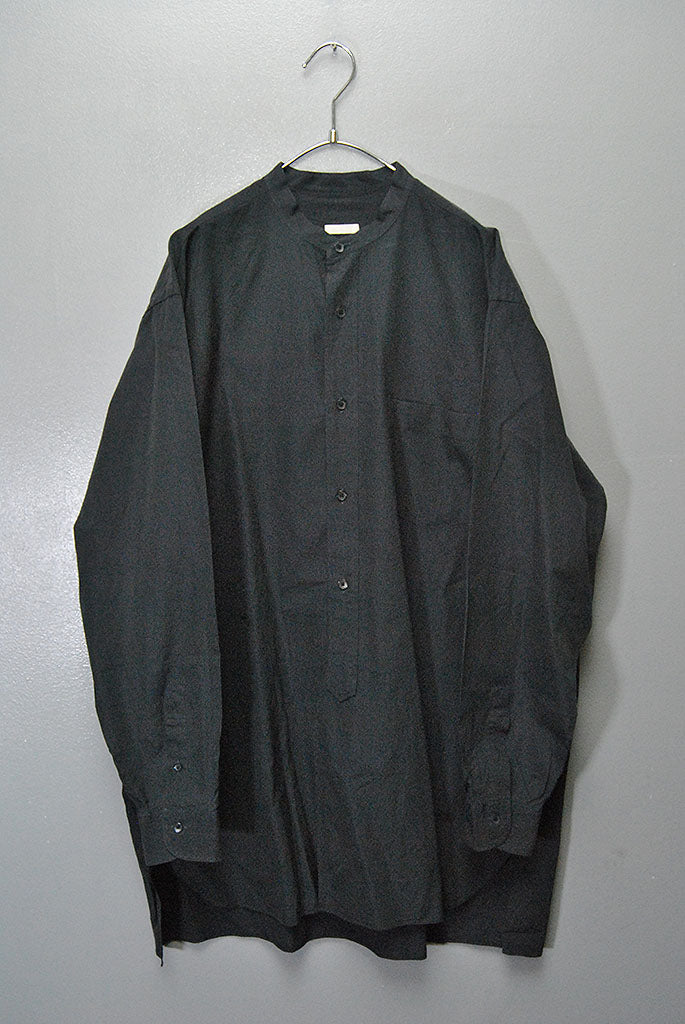 COMOLI バンドカラーシャツ