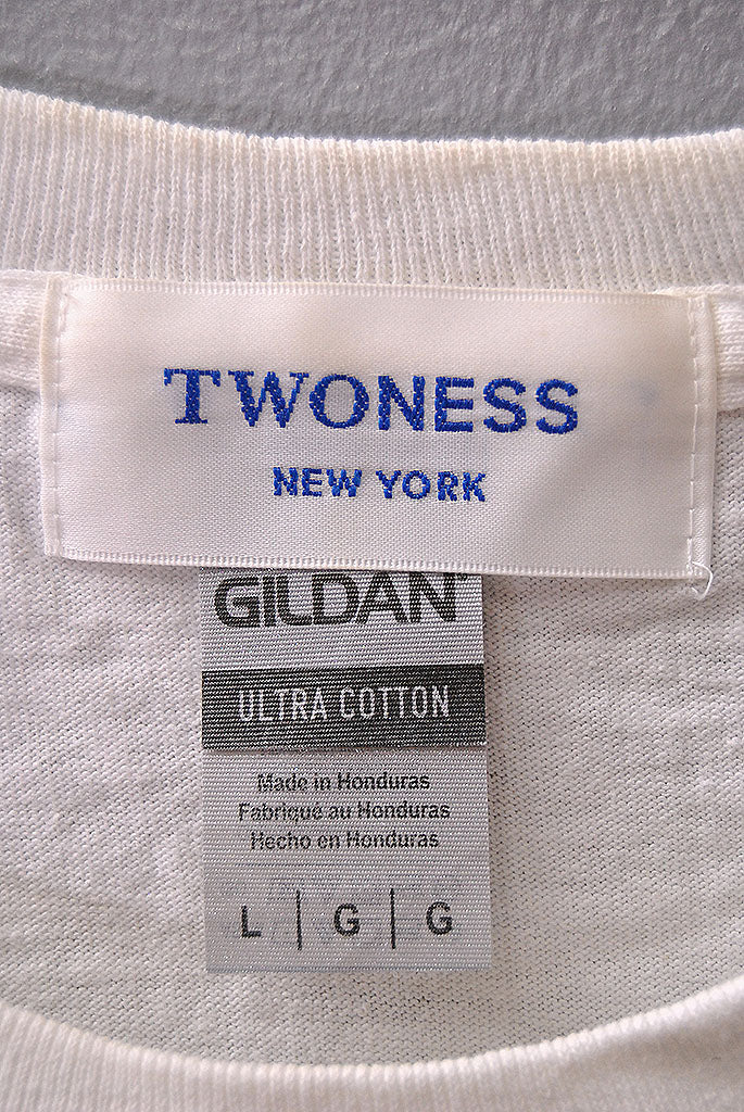 TWONESS SELECTED AMBIENNT WORKS TEE