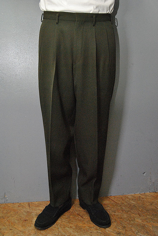 【新品タグ付】HEUGN ユーゲン TROUSER060 e オリーブ 値下げ】HEUGN Aaron 2P Tapered スラックス TROUSER048 オリーブ