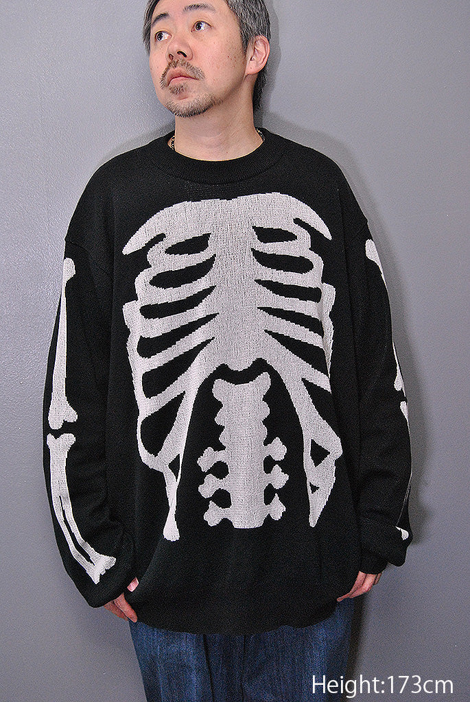 TAKAHIROMIYASHITATheSoloist. crew neck sweater