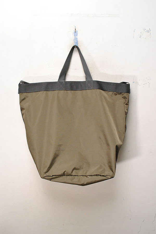 MARGARET HOWELL RIP STOP NYLON 2WAY BAG