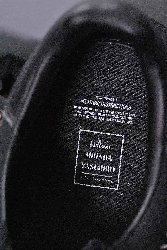 Maison MIHARA YASUHIRO BLAKEY OG Sole Canvas Low-top Sneaker
