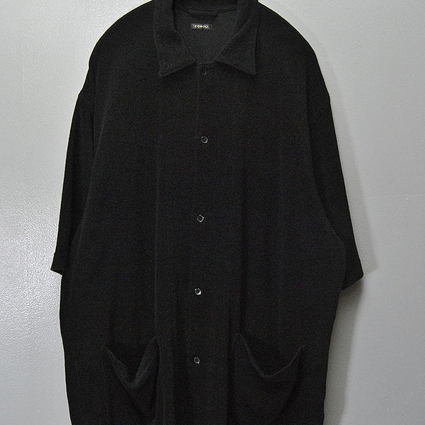 美品　完売品　comoli 25ss パイル 半袖シャツ　サイズ3 美品 完売品 comoli 25ss パイル 半袖シャツ サイズ3 - メルカリ