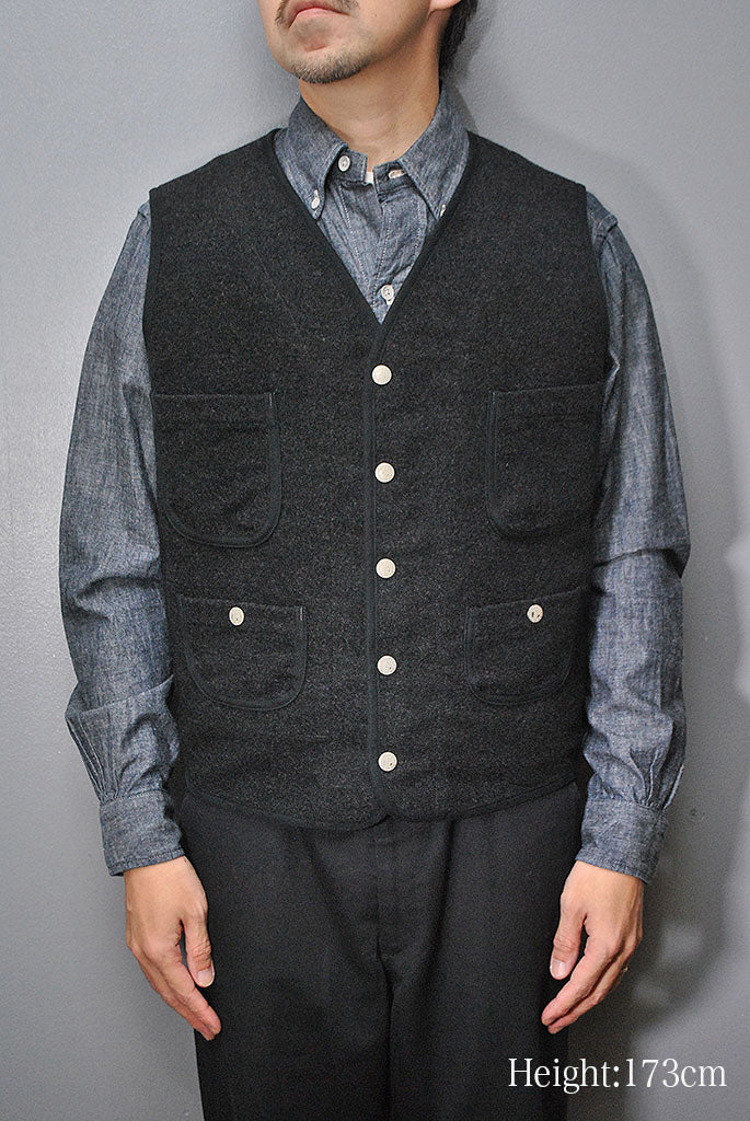 BONCOURA Piping Vest