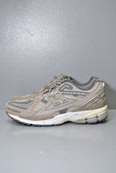 N.HOOLYWOOD × INVINCIBLE®︎ × New Balance M1906U