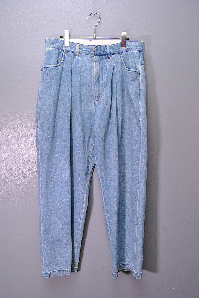 FARAH Two-tuck Wide Tapered Pants