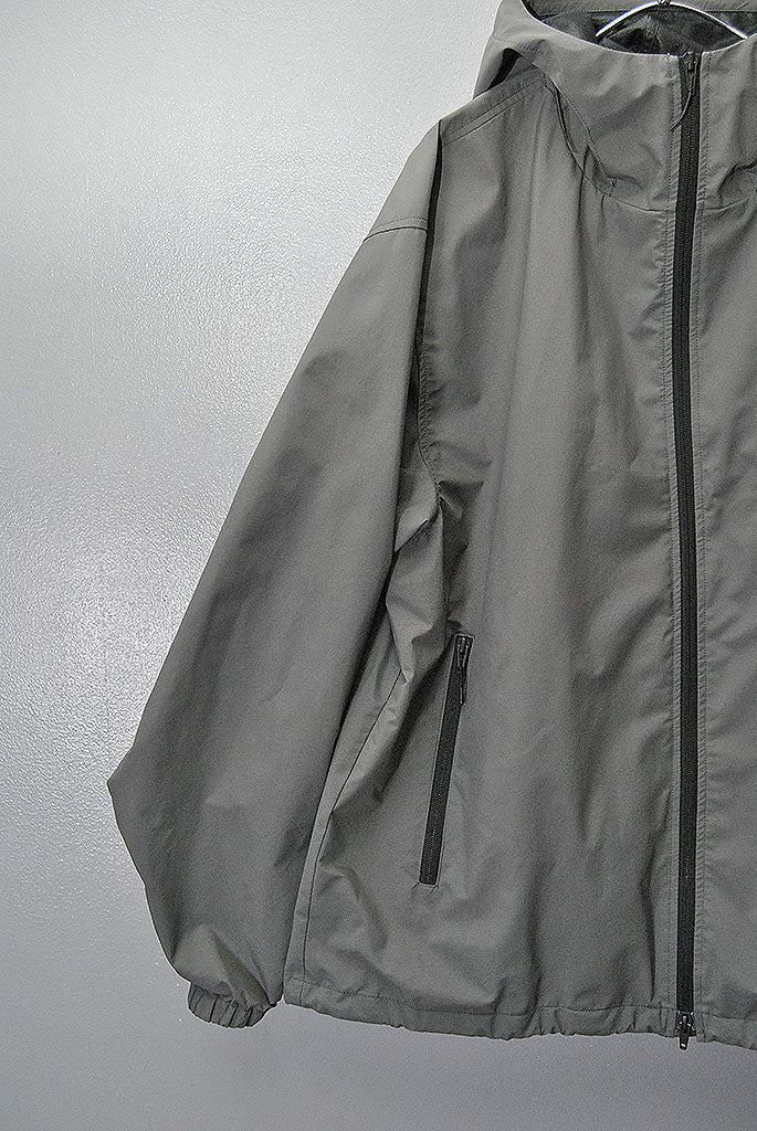 WAKE. × ES.1 NYLON PARKA