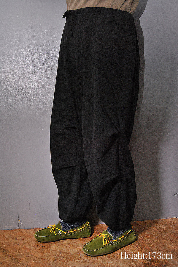 COMOLI コットンジャージ ニータックパンツ