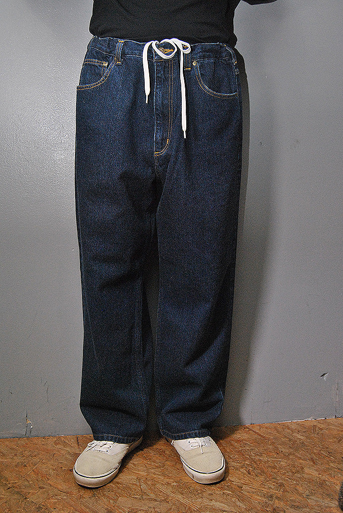 SEDAN ALL-PURPOSE BIG DENIM PANT