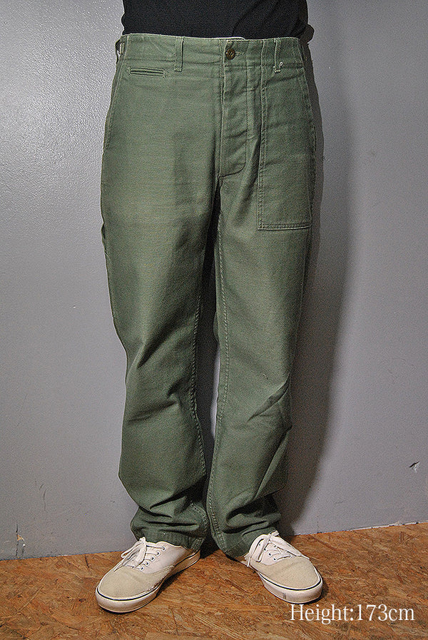 ENGINEERED GARMENTS × BEAMS PLUS “GLASSFIELD PANTS