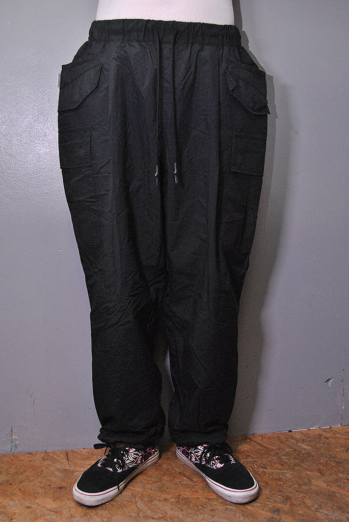 S.F.C WIDE TAPERED NYLON EASY PANTS CARGO POCKET