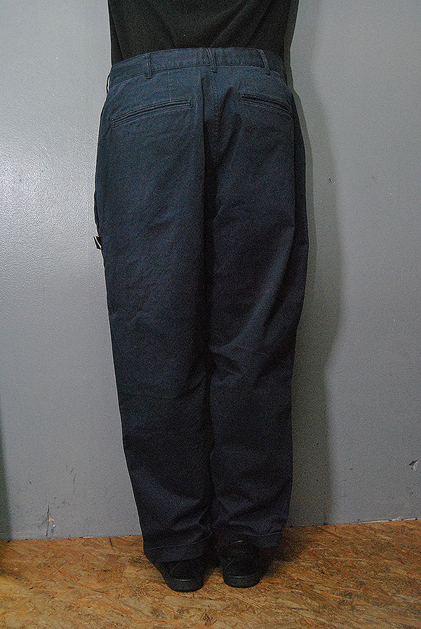 BROCHURE 1P BIG CHINO PANTS A.H