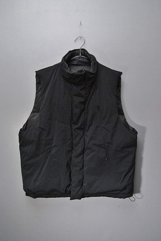 Si x TAION REVERSIBLE DOWN VEST