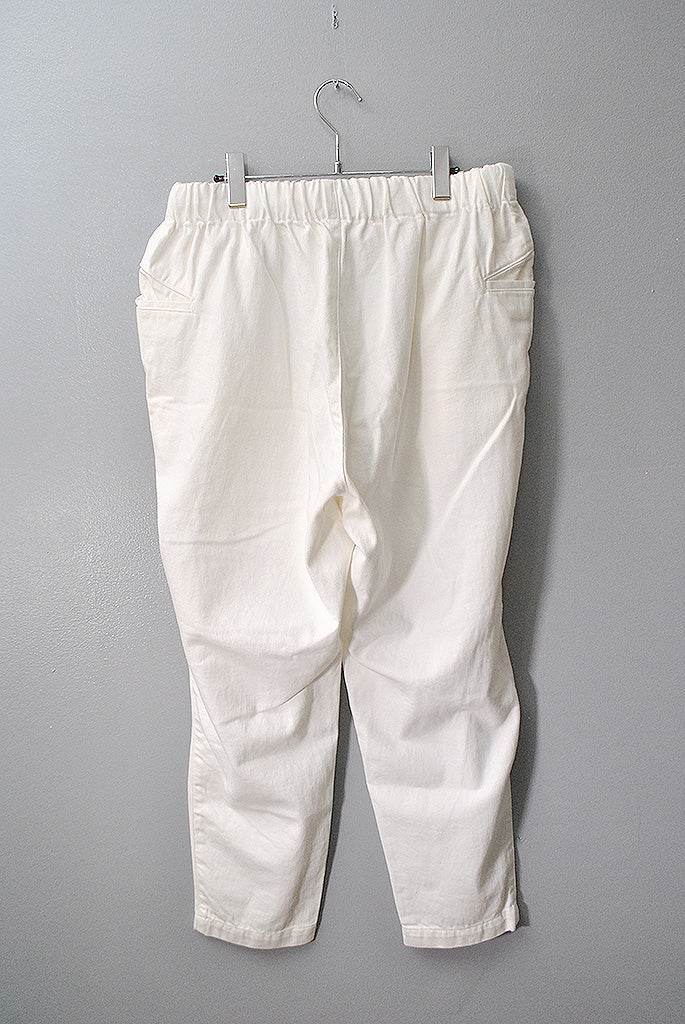 S.F.C TAPERED EASY PANTS