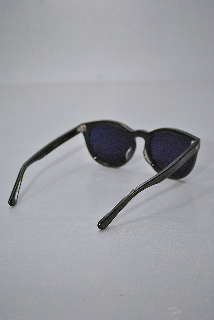 nonnative DWELLER SUNGLASSES by KANEKO OPTICAL