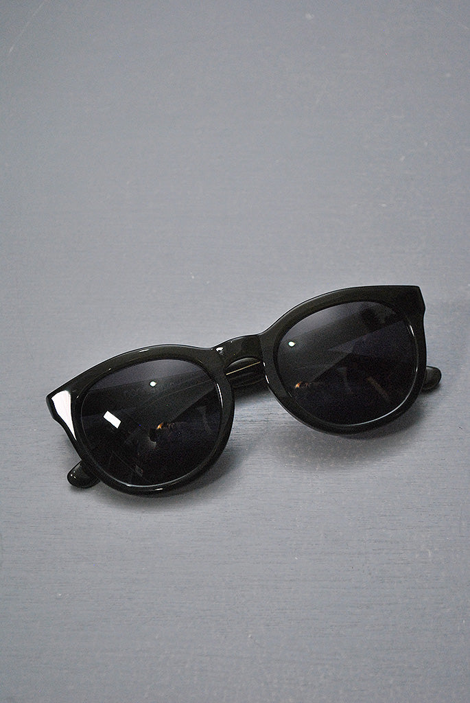 nonnative DWELLER SUNGLASSES by KANEKO OPTICAL