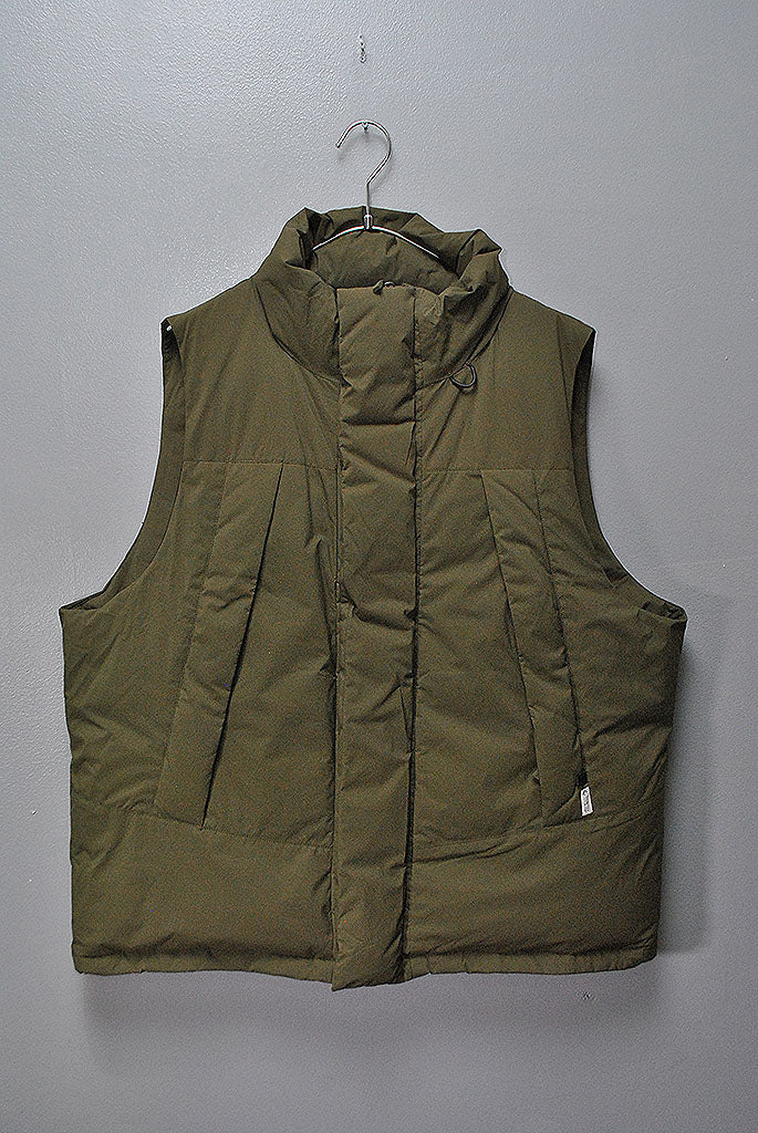 DAIWA PIER39 GORE-TEX INFINIUM FIELD DOWN VEST