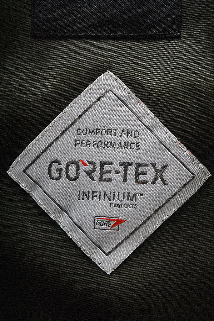 DAIWA PIER39 GORE-TEX INFINIUM FIELD DOWN VEST