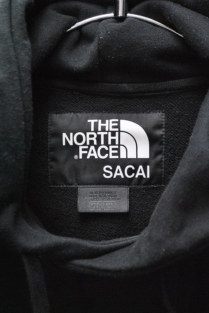 sacai × The North Face ドッキングパーカー
