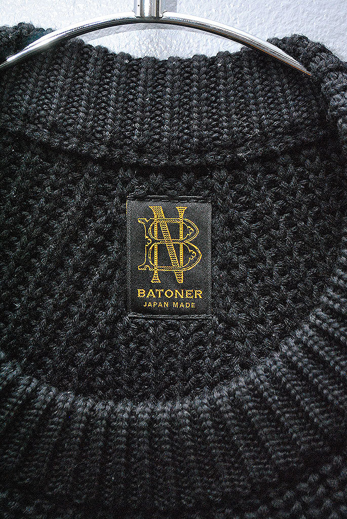 BATONER SIGNATURE CREW NECK